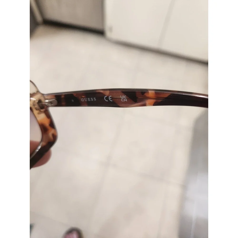 GUESS Women's Sunglasses GU7841 56B Shiny Havana Tortoise Brown Gradient 59mm